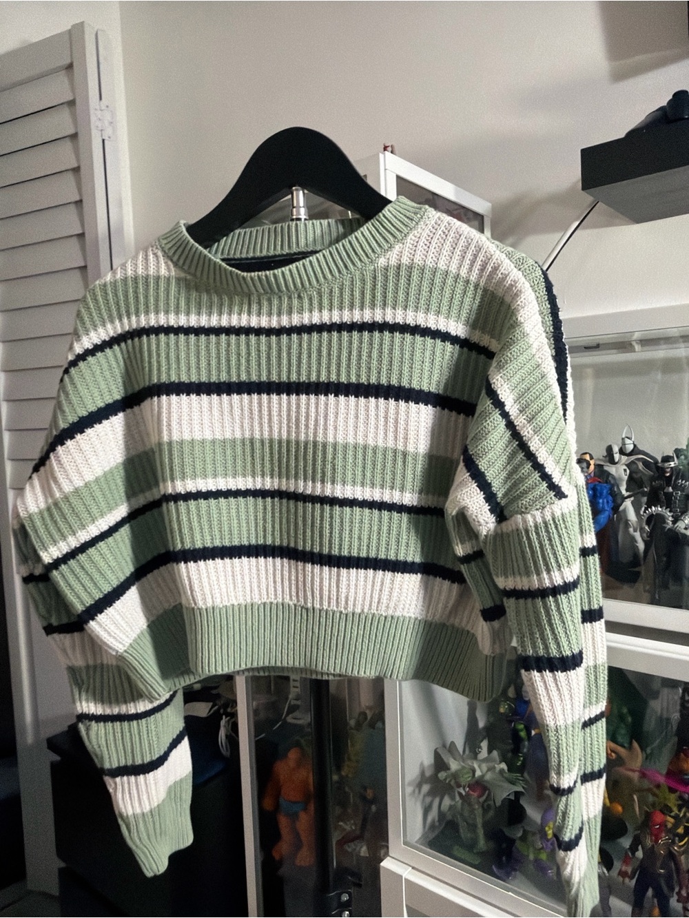 & Other Stories Sage Green, Cream & Navy Colorblock Crewneck